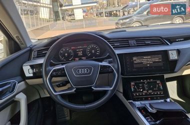 Внедорожник / Кроссовер Audi e-tron 2020 в Киеве