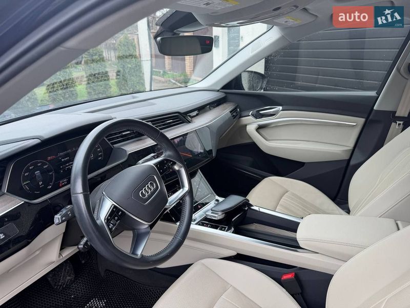 Позашляховик / Кросовер Audi e-tron 2021 в Вінниці фото 14 Позашляховик / Кросовер Audi e-tron 2021 в Вінниці
