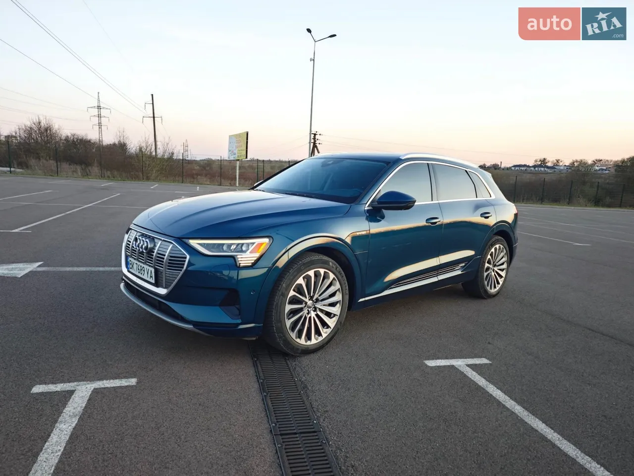 2020 Audi e-tron - мініатюра 23