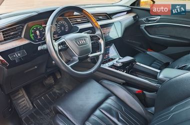 Внедорожник / Кроссовер Audi e-tron 2019 в Ровно