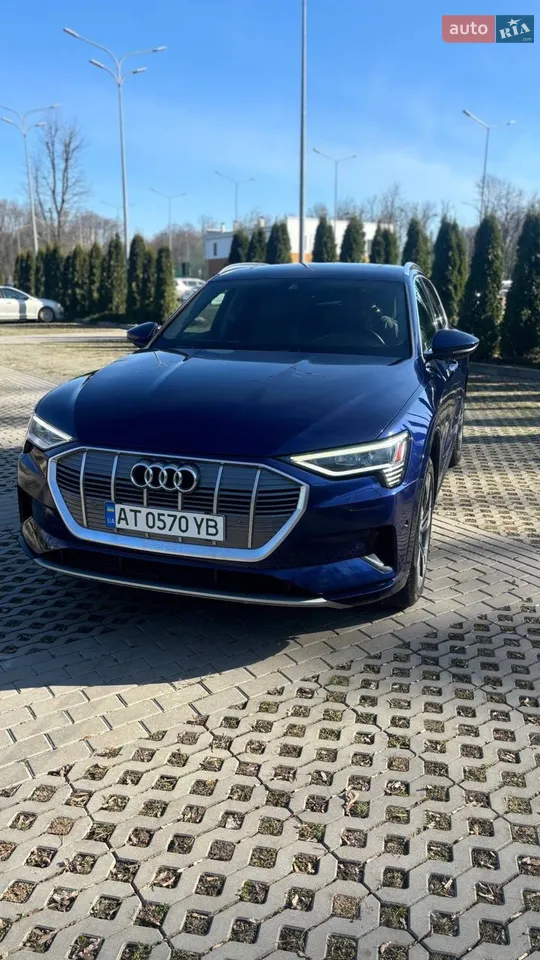 2020 Audi e-tron - мініатюра 31
