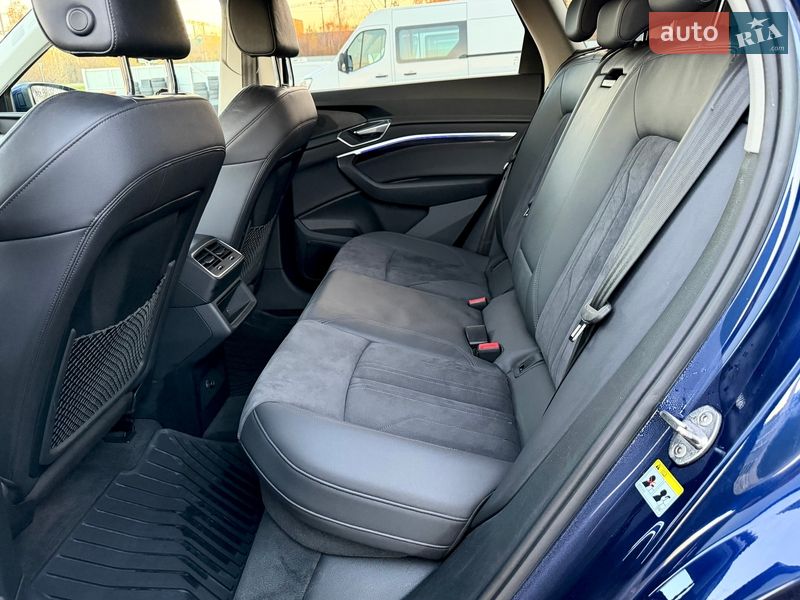 Внедорожник / Кроссовер Audi e-tron 2022 в Ковеле фото 35 Внедорожник / Кроссовер Audi e-tron 2022 в Ковеле