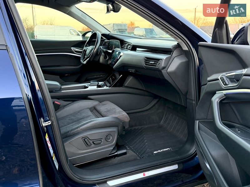 Внедорожник / Кроссовер Audi e-tron 2022 в Ковеле фото 40 Внедорожник / Кроссовер Audi e-tron 2022 в Ковеле
