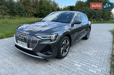 Позашляховик / Кросовер Audi e-tron 2021 в Києві