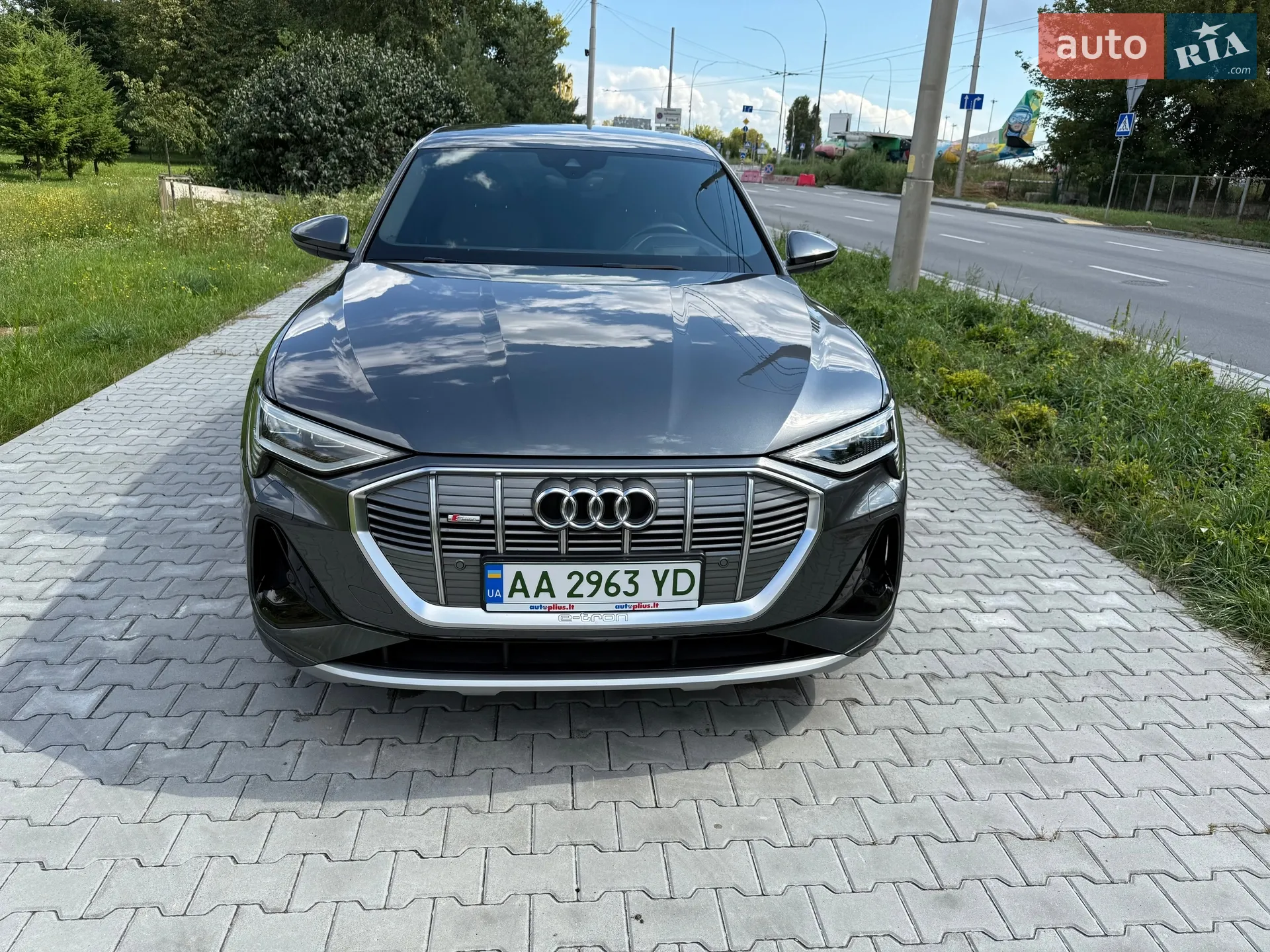 2021 Audi e-tron - мініатюра 7