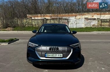 Позашляховик / Кросовер Audi e-tron 2020 в Одесі