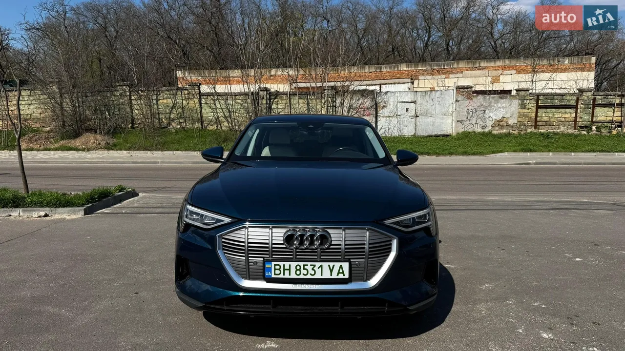 2021 Audi e-tron - мініатюра 35