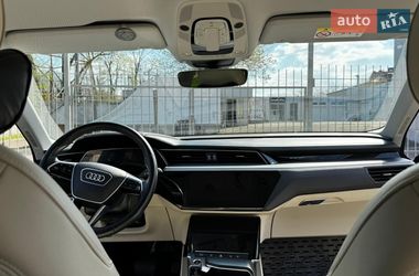 Внедорожник / Кроссовер Audi e-tron 2020 в Одессе