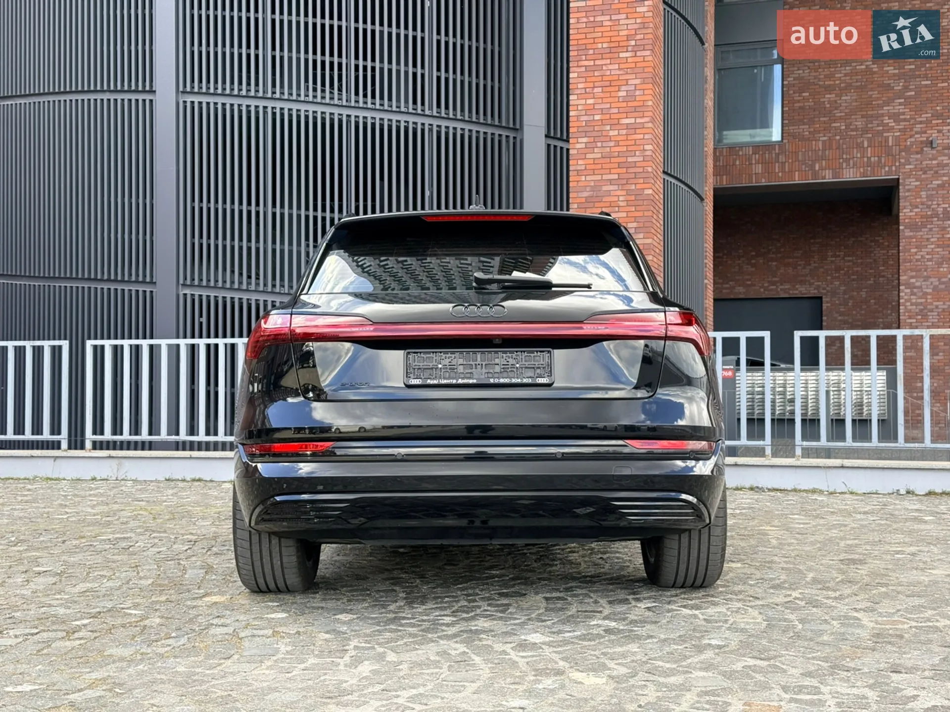 2022 Audi e-tron - мініатюра 38