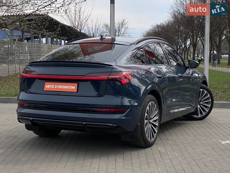 Позашляховик / Кросовер Audi e-tron 2020 в Дніпрі фото 5 Позашляховик / Кросовер Audi e-tron 2020 в Дніпрі
