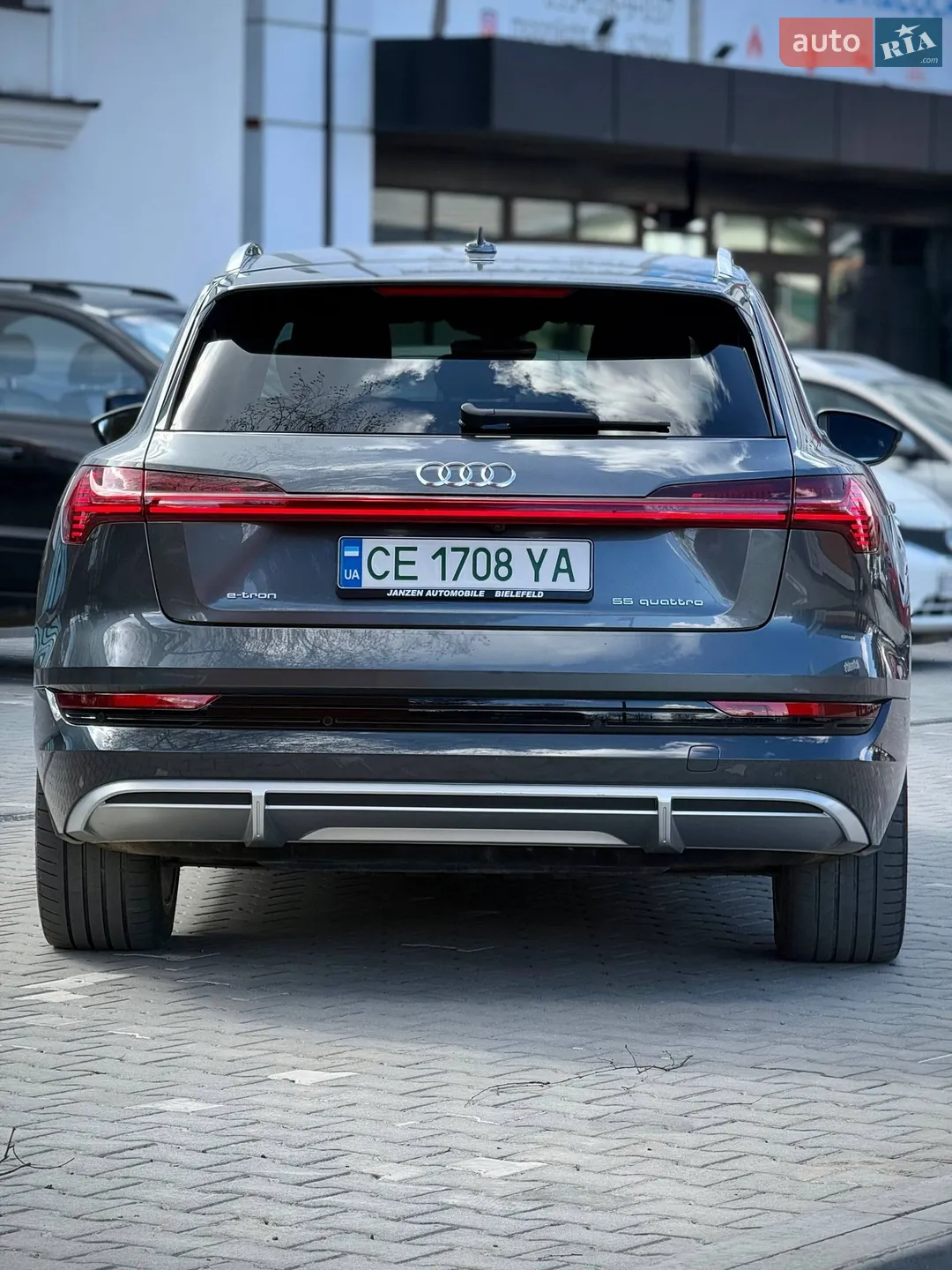 2020 Audi e-tron - мініатюра 8