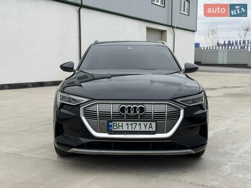Внедорожник / Кроссовер Audi e-tron 2020 в Виннице