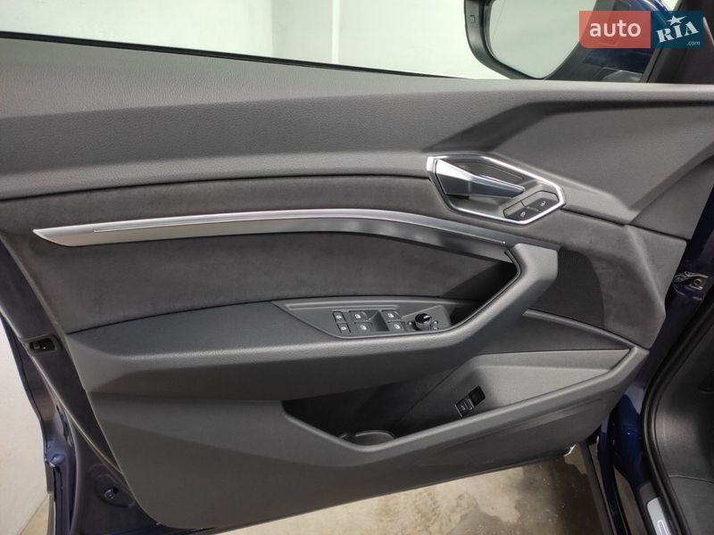 Позашляховик / Кросовер Audi e-tron 2022 в Самборі фото 22 Позашляховик / Кросовер Audi e-tron 2022 в Самборі