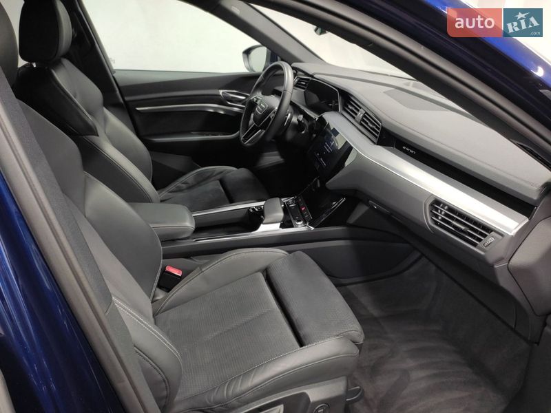 Позашляховик / Кросовер Audi e-tron 2022 в Самборі фото 30 Позашляховик / Кросовер Audi e-tron 2022 в Самборі