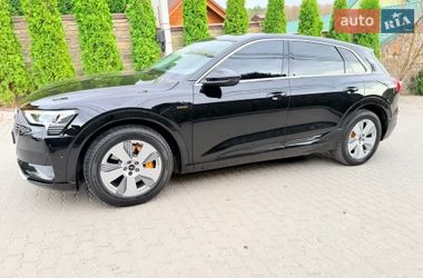 Внедорожник / Кроссовер Audi e-tron 2022 в Хмельницком