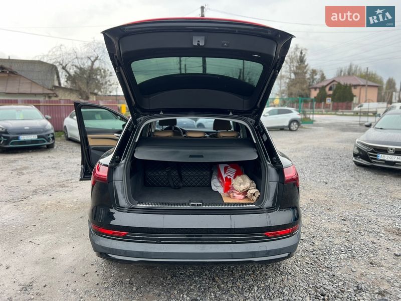 Позашляховик / Кросовер Audi e-tron 2020 в Вінниці фото 18 Позашляховик / Кросовер Audi e-tron 2020 в Вінниці