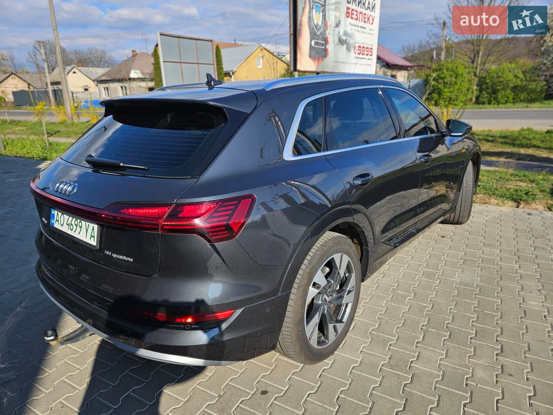 2020 Audi e-tron - мініатюра 6