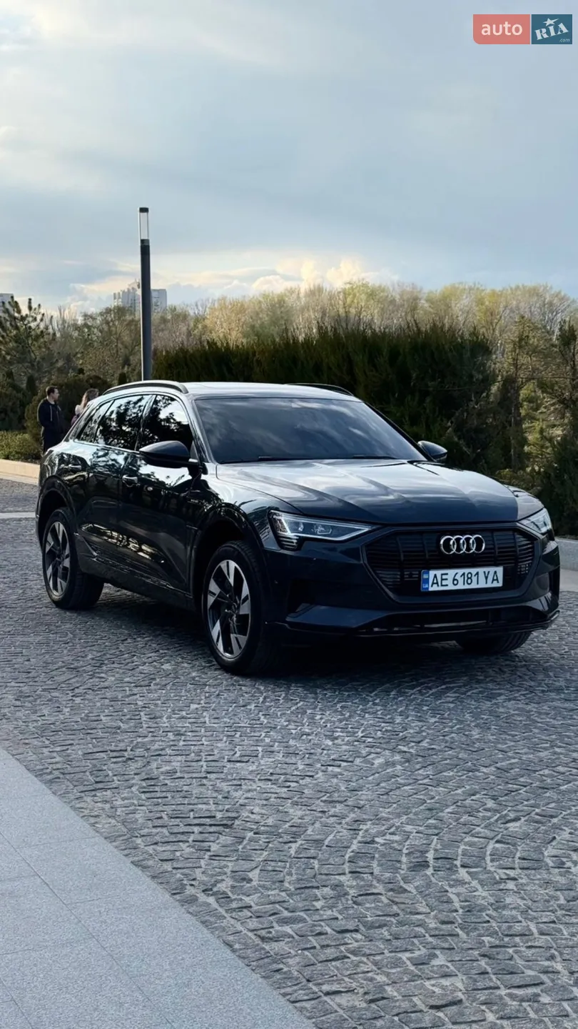 2022 Audi e-tron - мініатюра 23