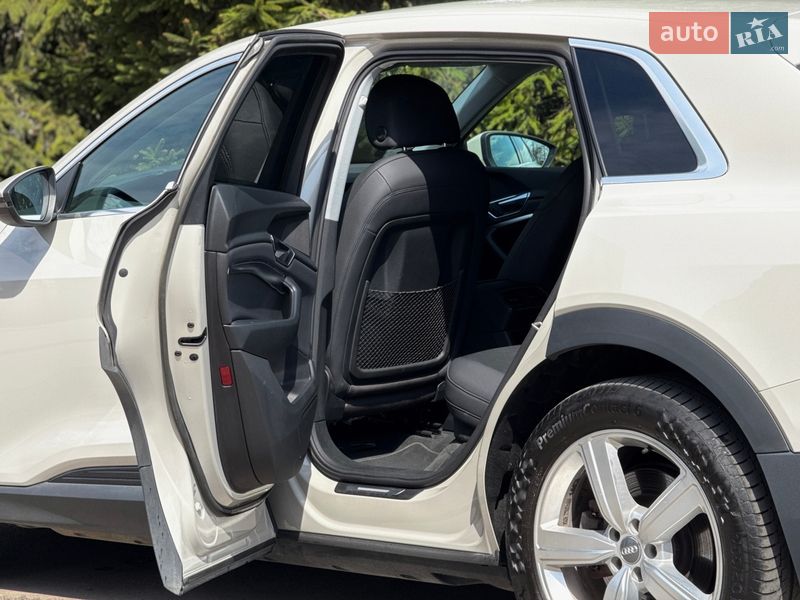 Внедорожник / Кроссовер Audi e-tron 2020 в Тернополе