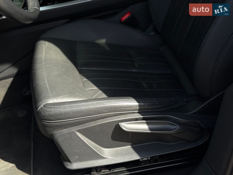 Внедорожник / Кроссовер Audi e-tron 2020 в Тернополе