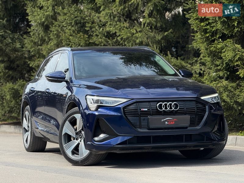 Внедорожник / Кроссовер Audi e-tron 2020 в Тернополе