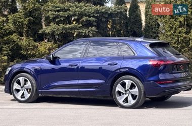 Внедорожник / Кроссовер Audi e-tron 2020 в Тернополе
