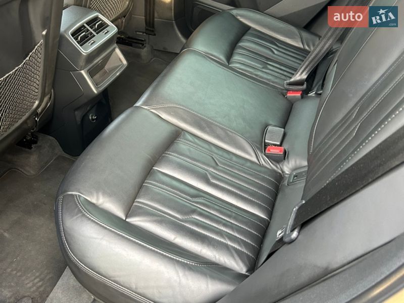Позашляховик / Кросовер Audi e-tron 2019 в Києві