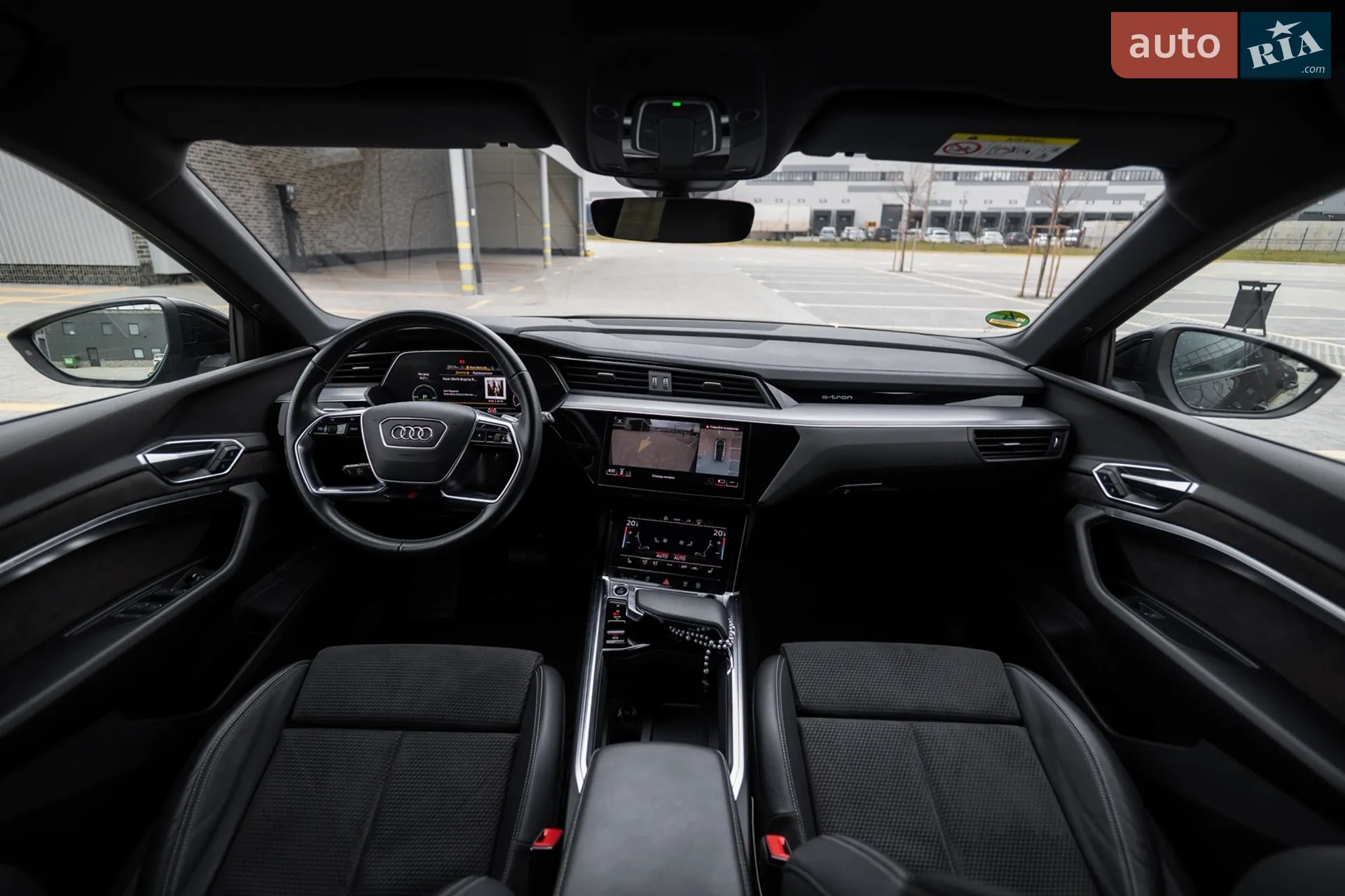 2021 Audi e-tron - мініатюра 41