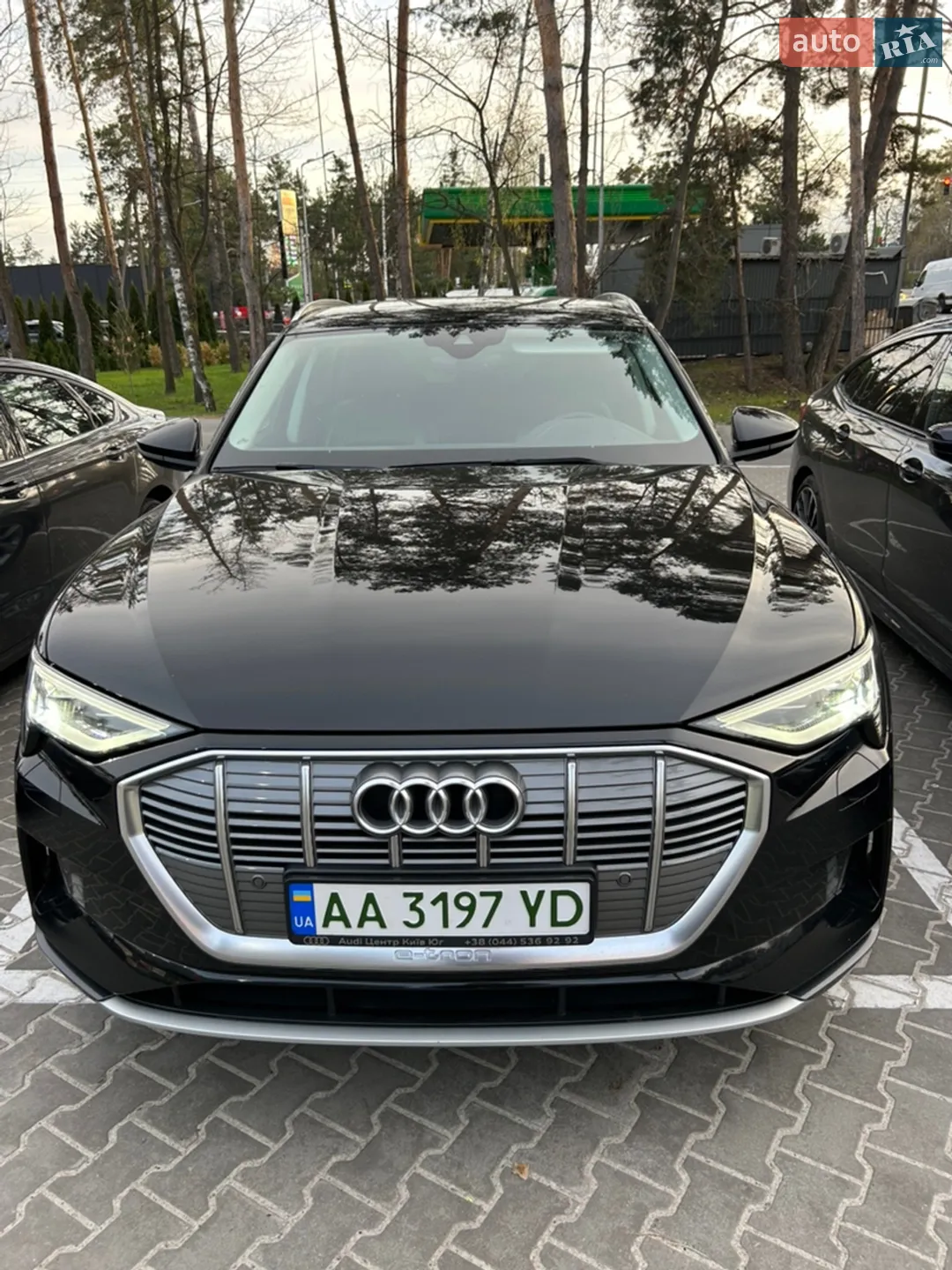 2019 Audi e-tron - мініатюра 12