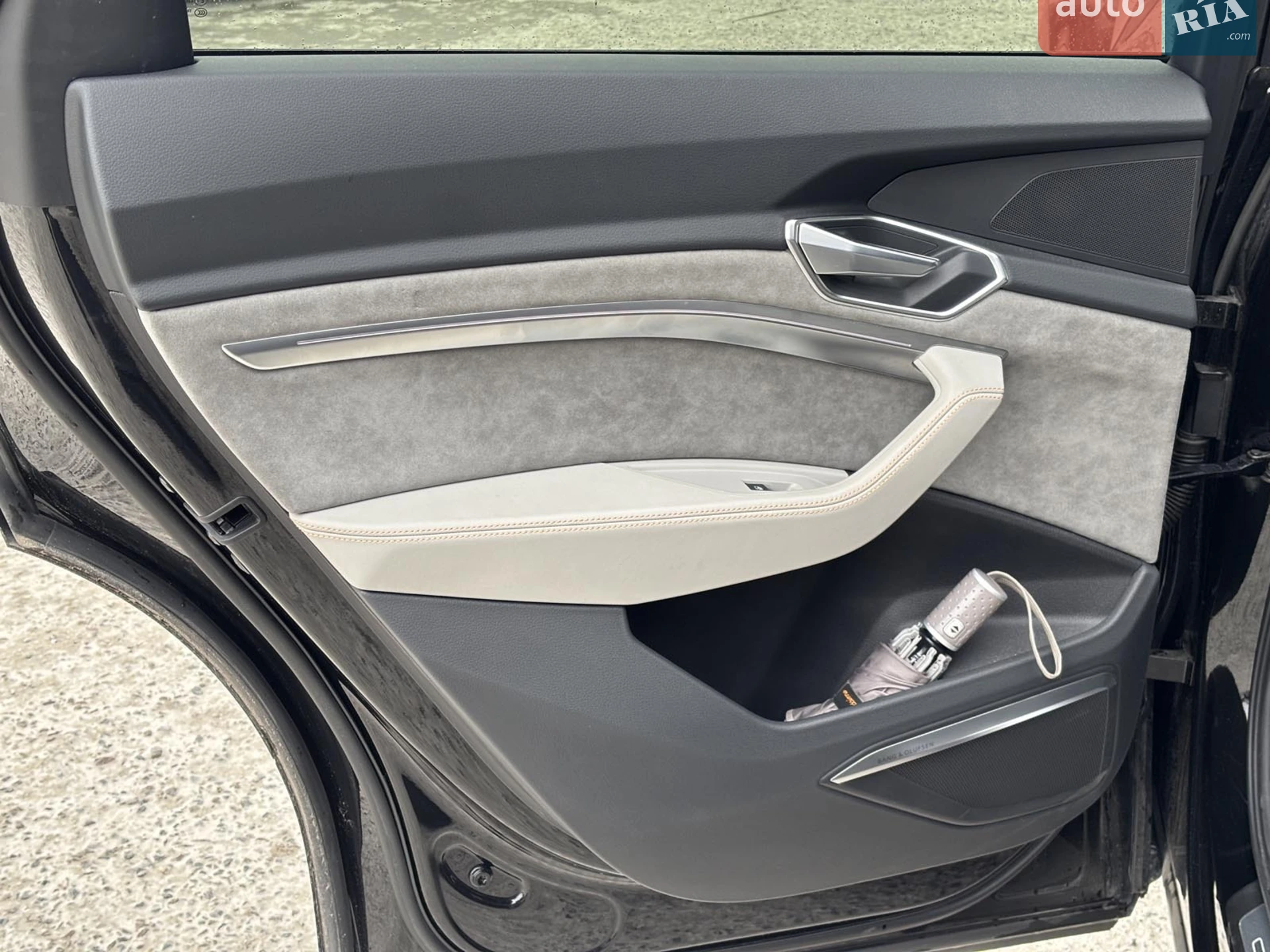 2021 Audi e-tron - мініатюра 39