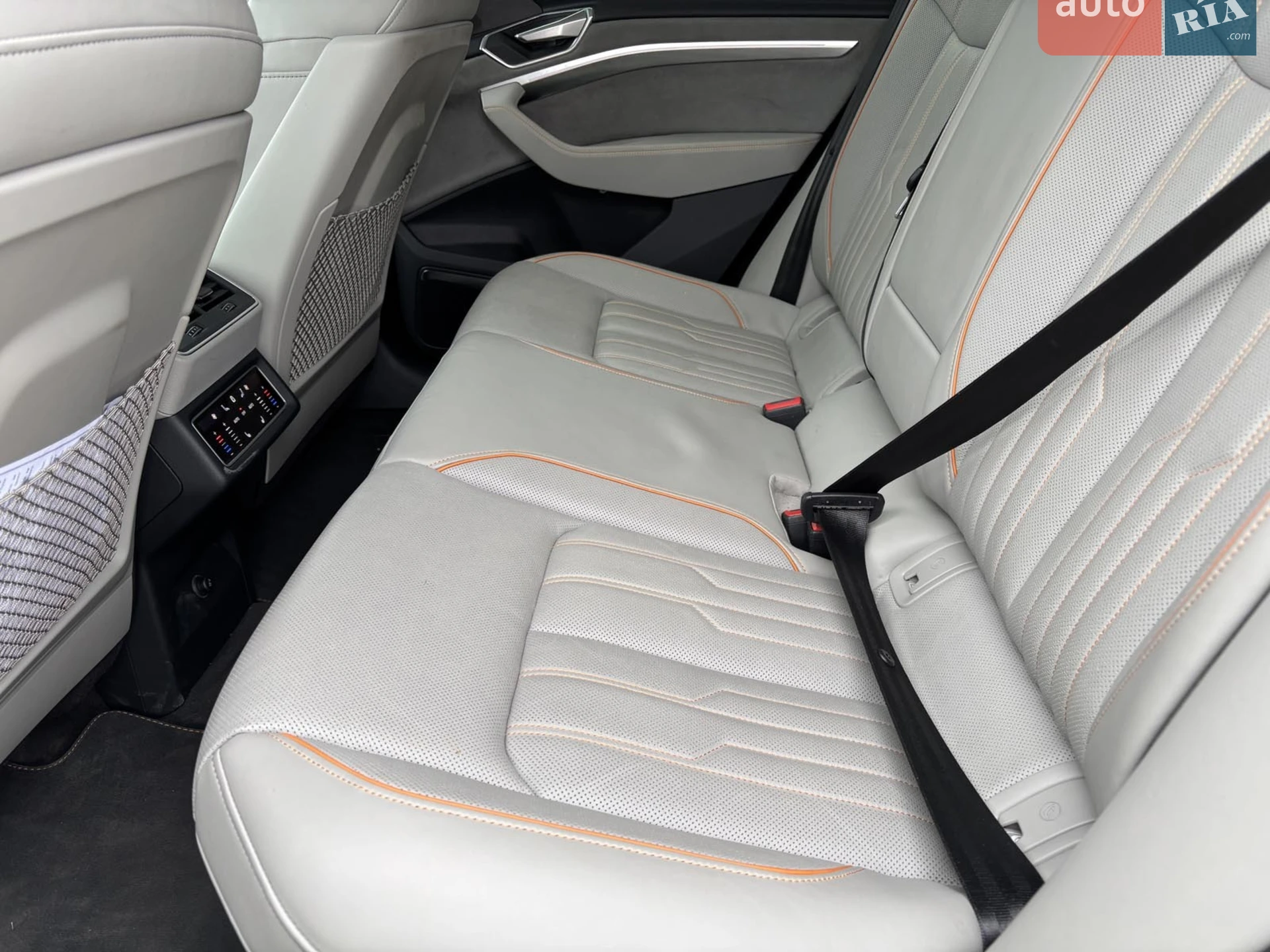 2021 Audi e-tron - мініатюра 42