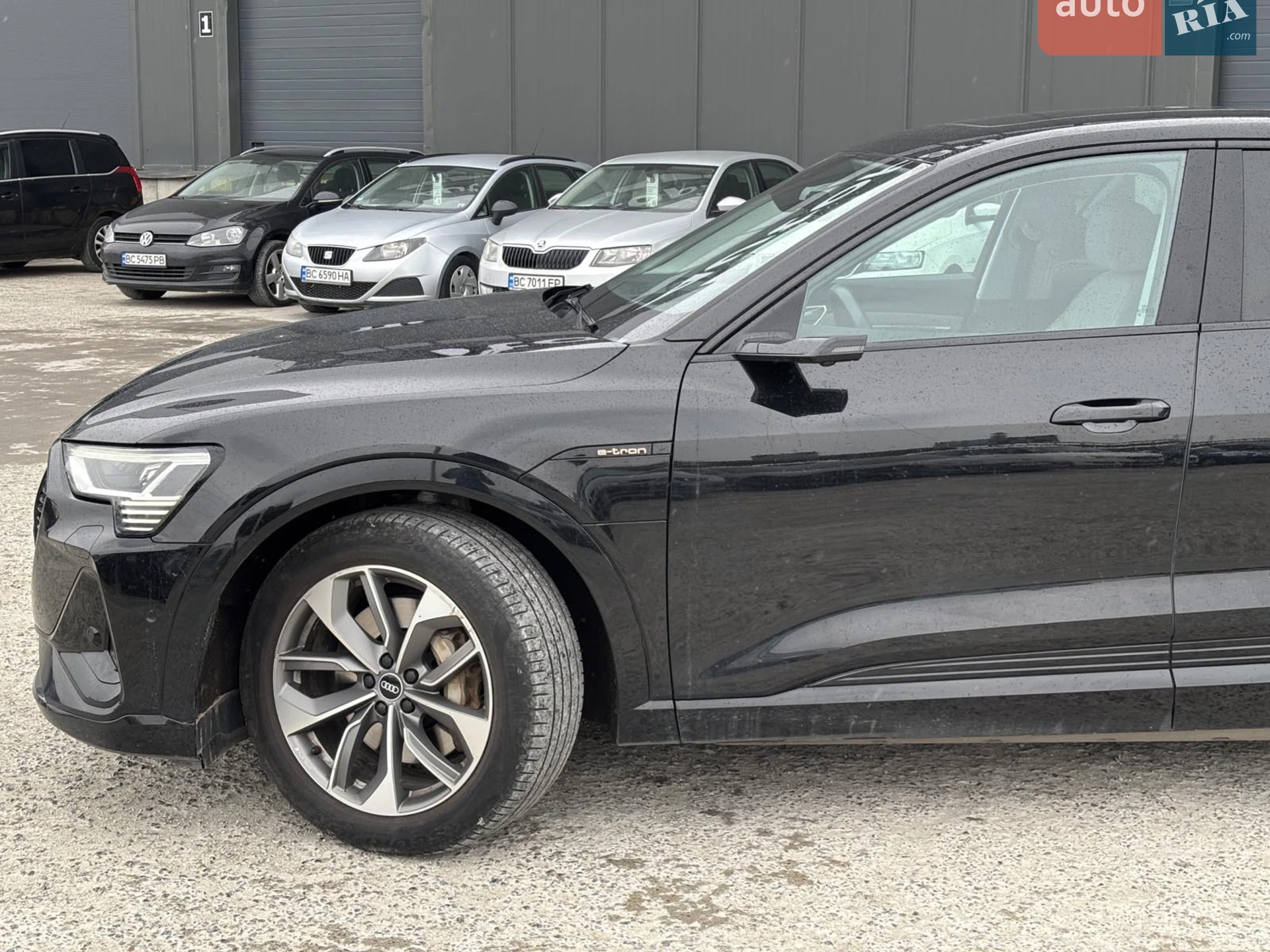 2021 Audi e-tron - мініатюра 5