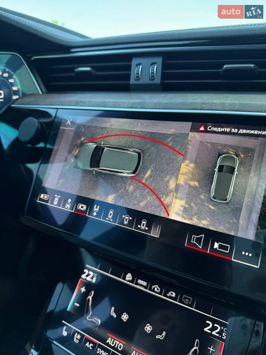 2021 Audi e-tron - мініатюра 15
