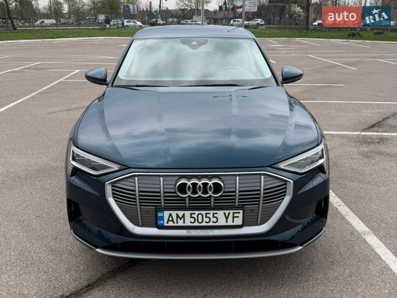 Внедорожник / Кроссовер Audi e-tron 2021 в Житомире