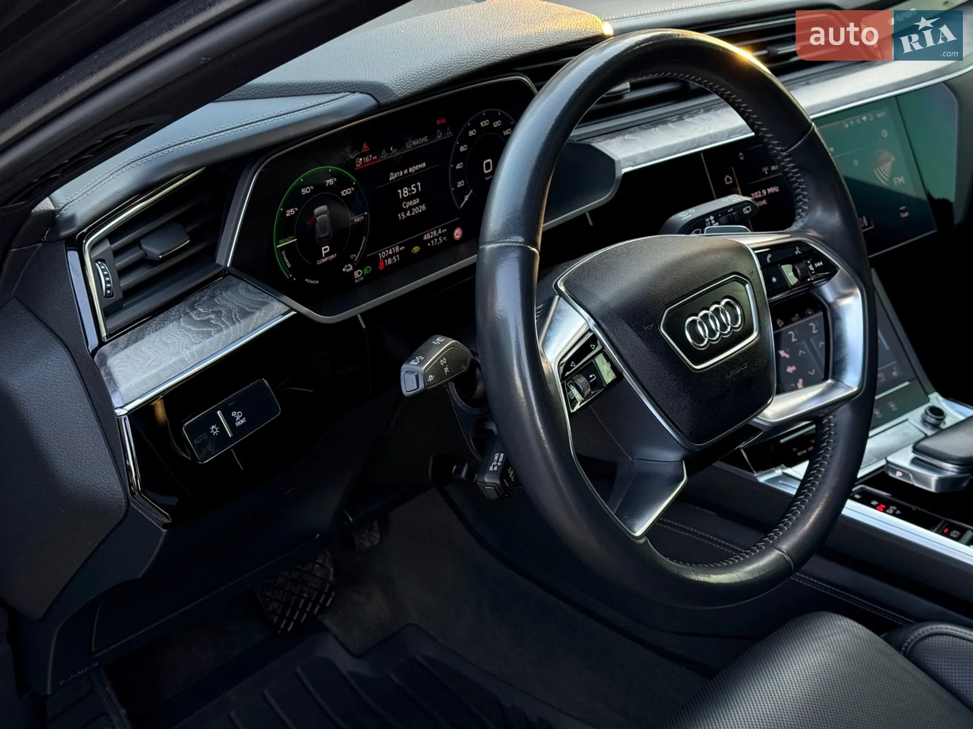 2019 Audi e-tron - мініатюра 23