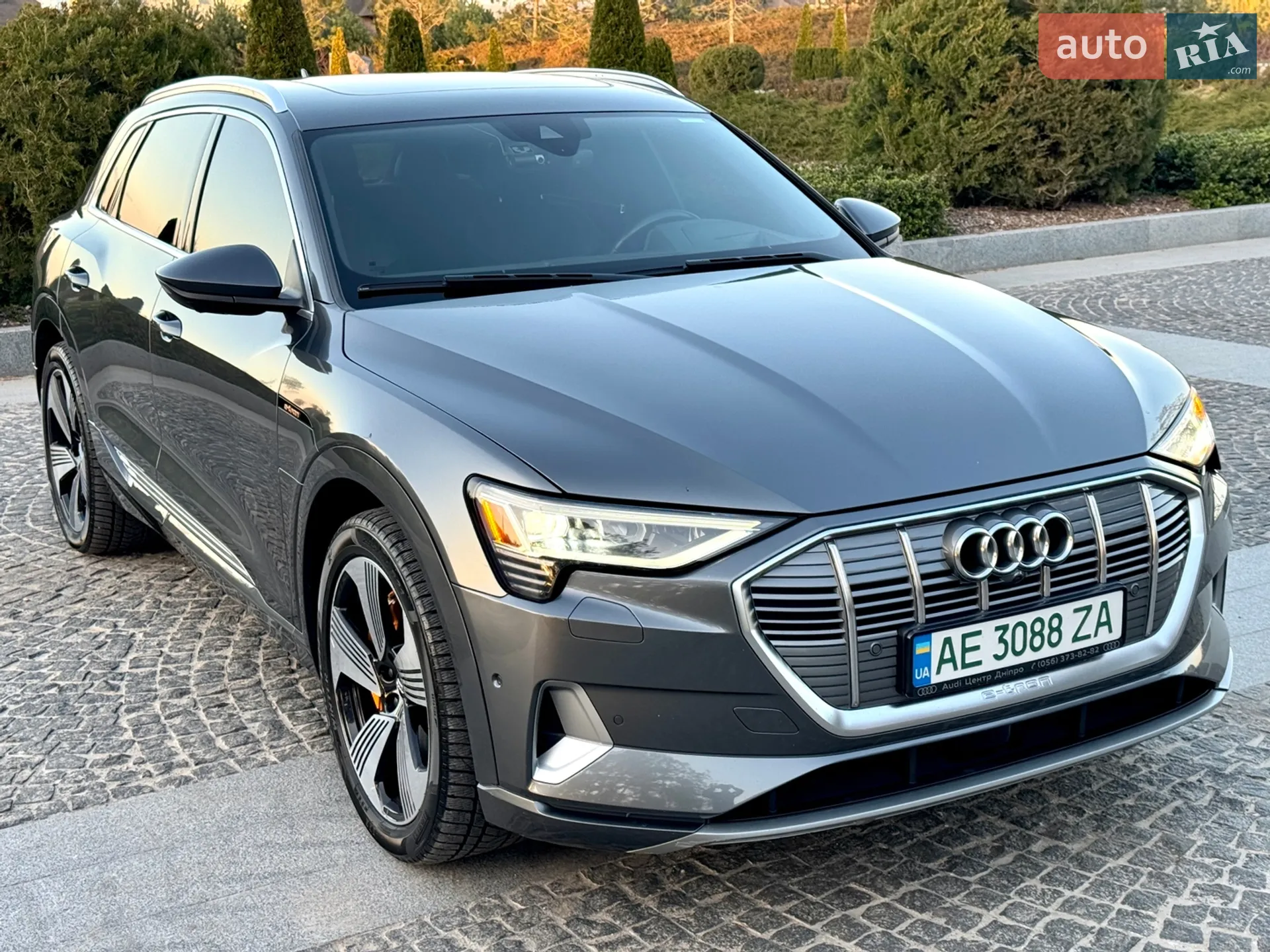 2019 Audi e-tron - мініатюра 34
