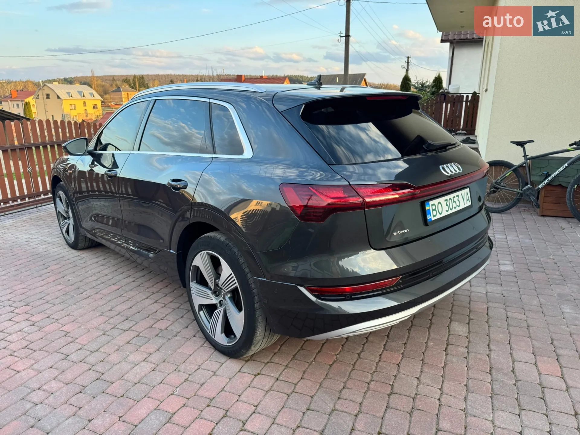 2019 Audi e-tron - мініатюра 7