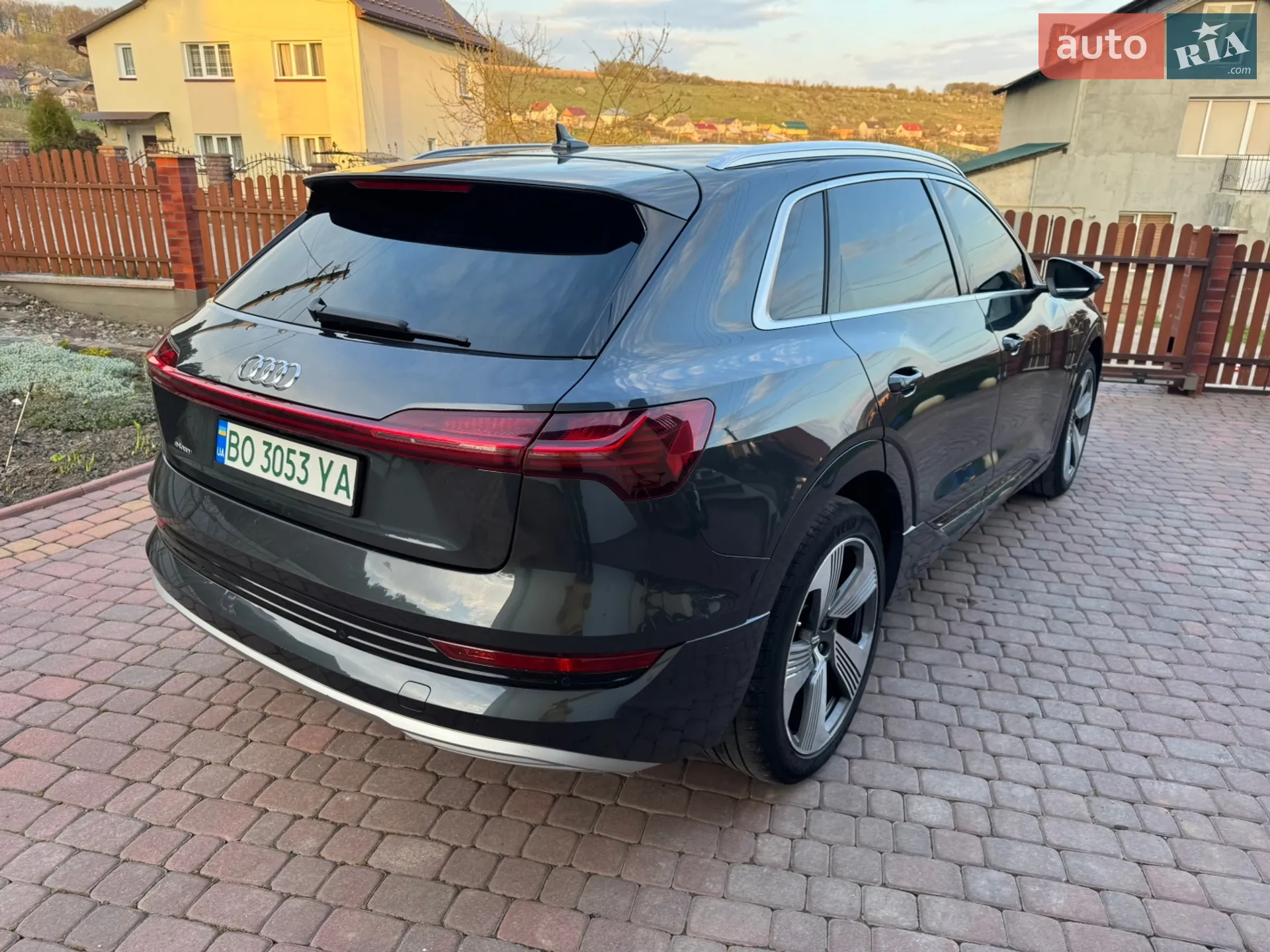 2019 Audi e-tron - мініатюра 10