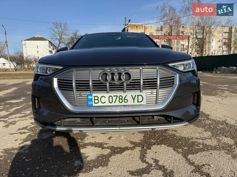 Внедорожник / Кроссовер Audi e-tron 2019 в Львове