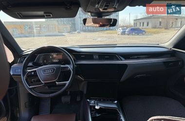 Внедорожник / Кроссовер Audi e-tron 2019 в Львове
