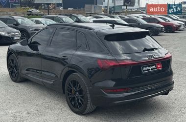 Внедорожник / Кроссовер Audi e-tron 2022 в Львове