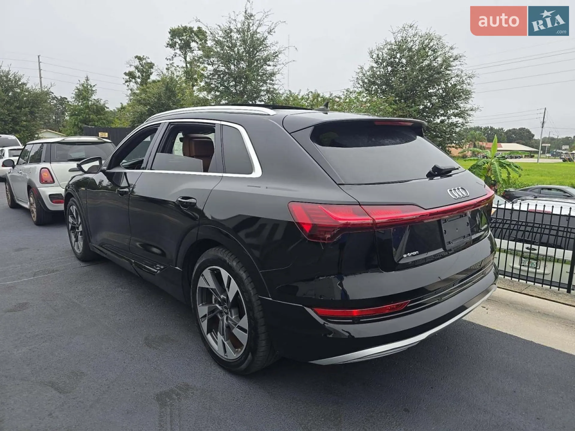 2021 Audi e-tron - мініатюра 4