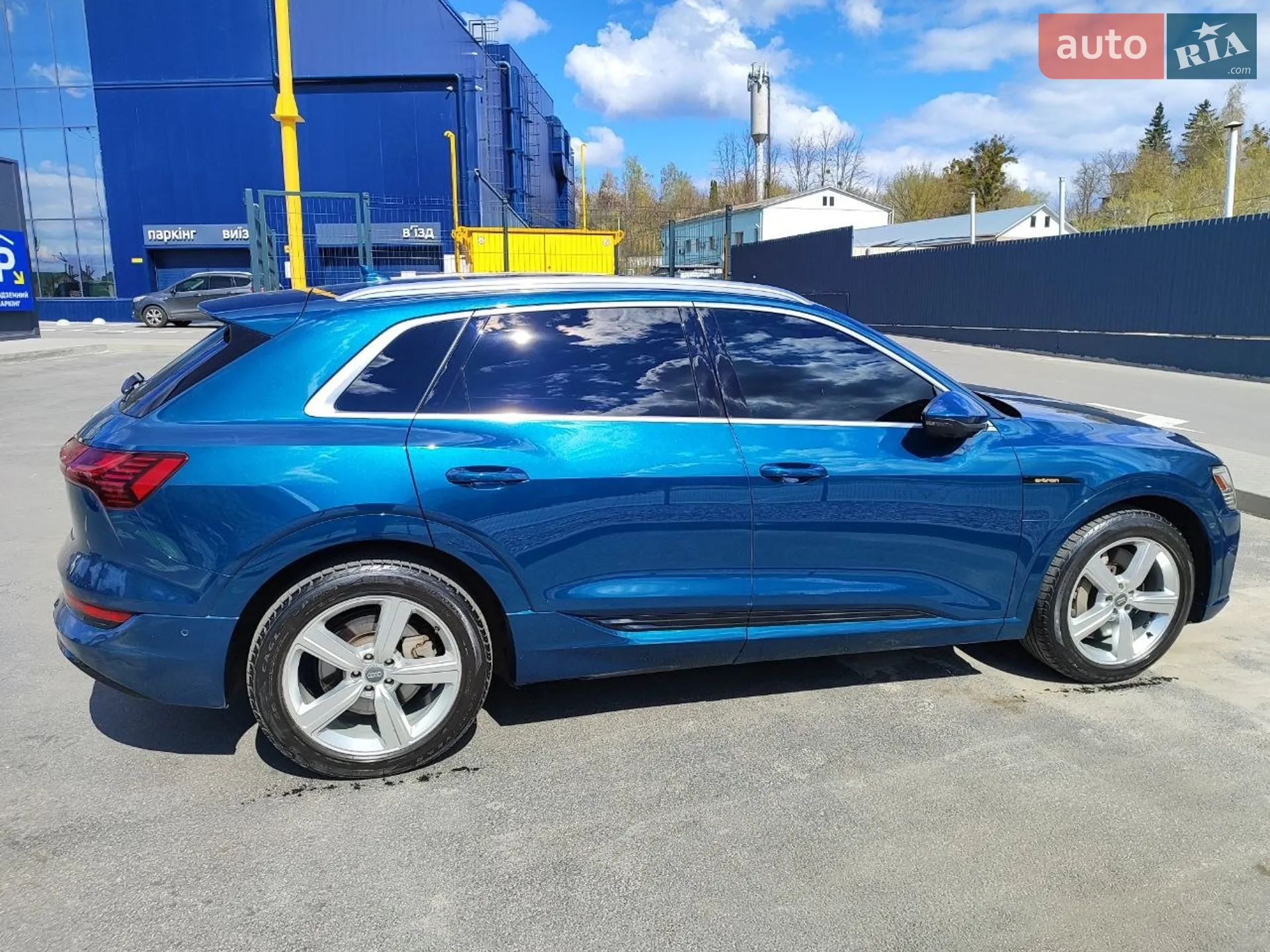 2019 Audi e-tron - мініатюра 16