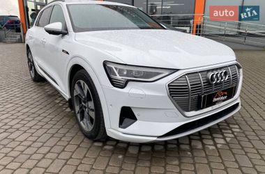 Внедорожник / Кроссовер Audi e-tron 2018 в Львове