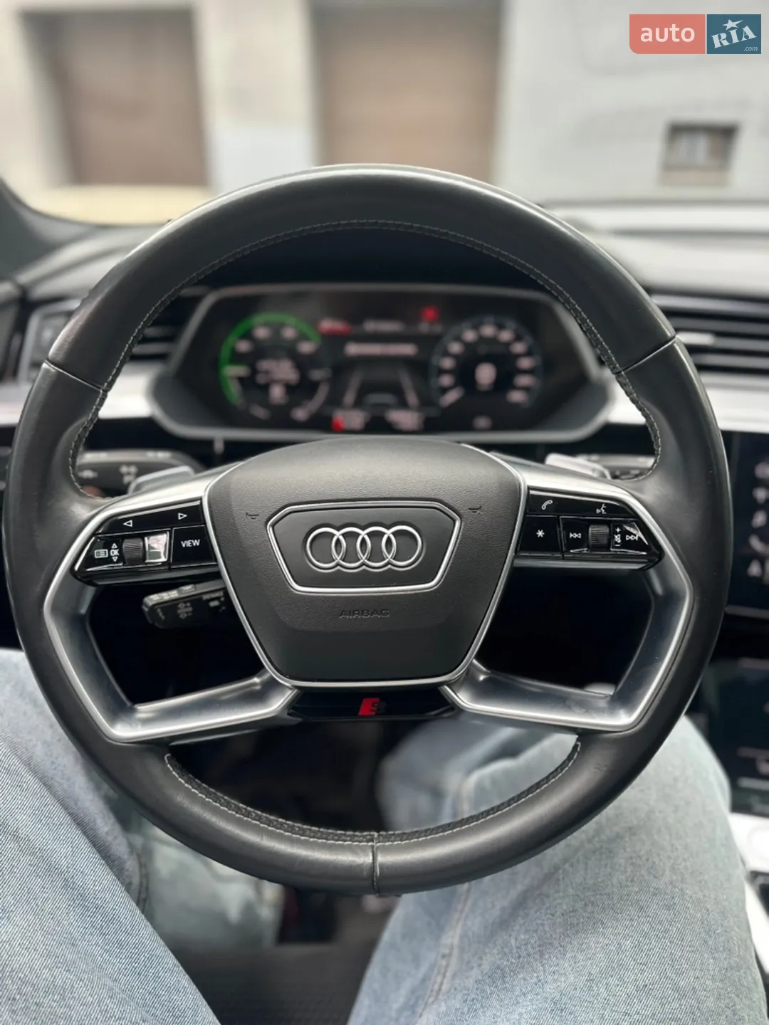 2020 Audi e-tron - мініатюра 16
