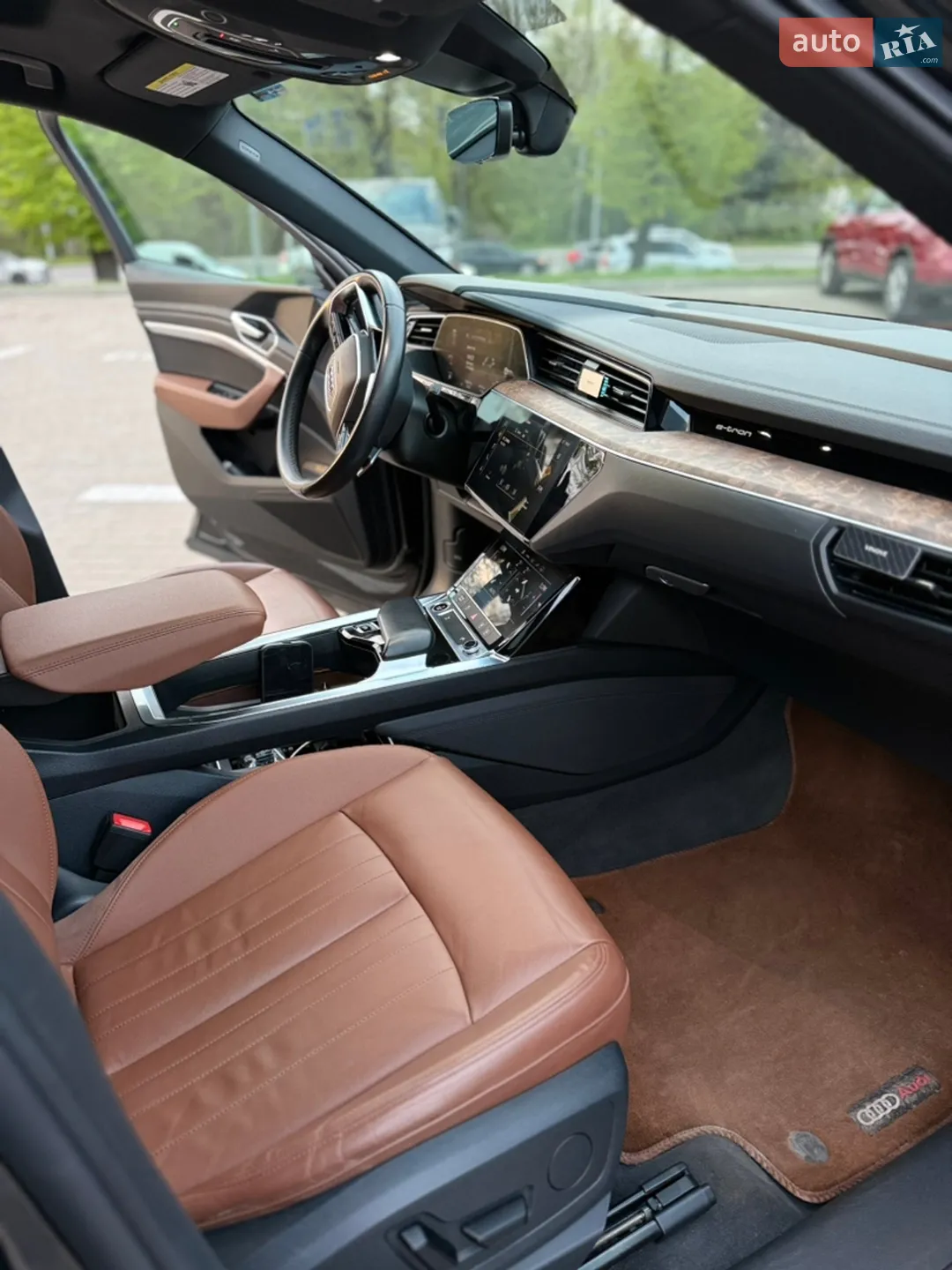 2022 Audi e-tron - мініатюра 11