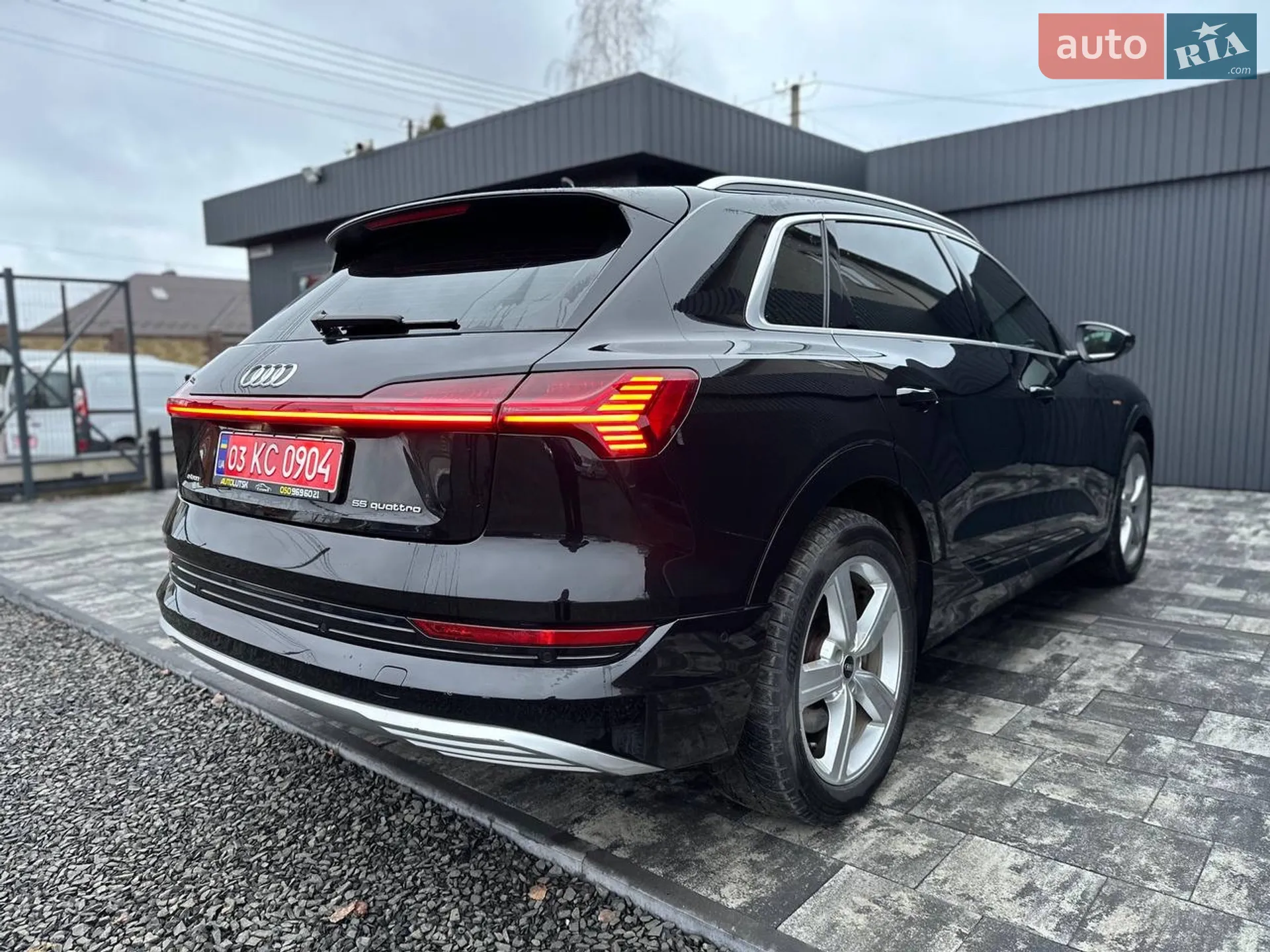 2020 Audi e-tron - мініатюра 19