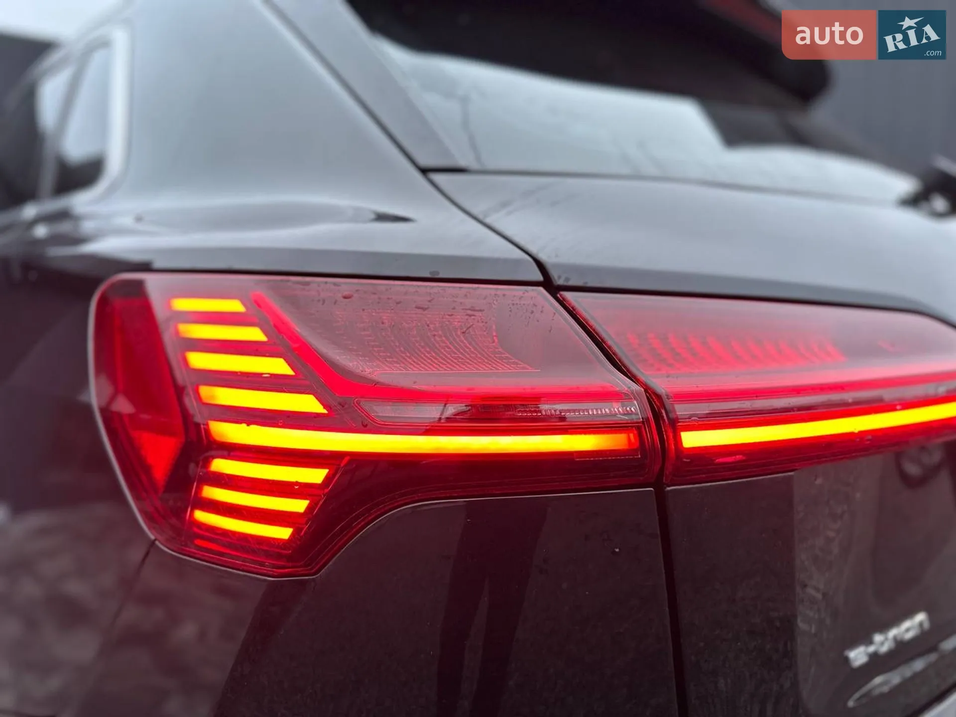 2020 Audi e-tron - мініатюра 30