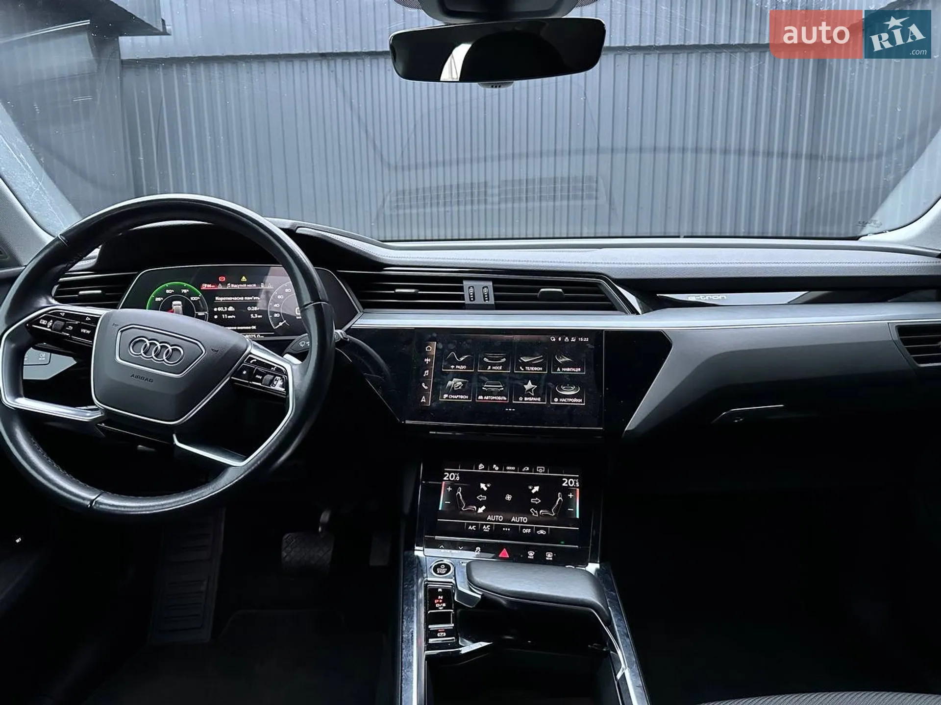 2020 Audi e-tron - мініатюра 34