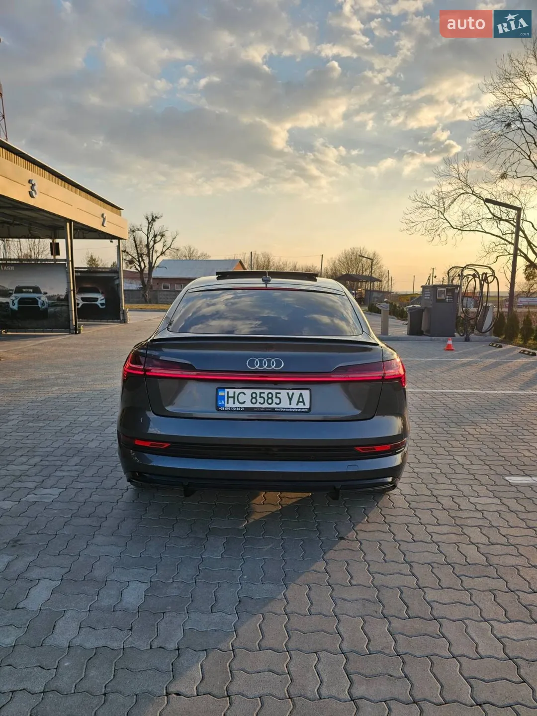 2021 Audi e-tron - мініатюра 4